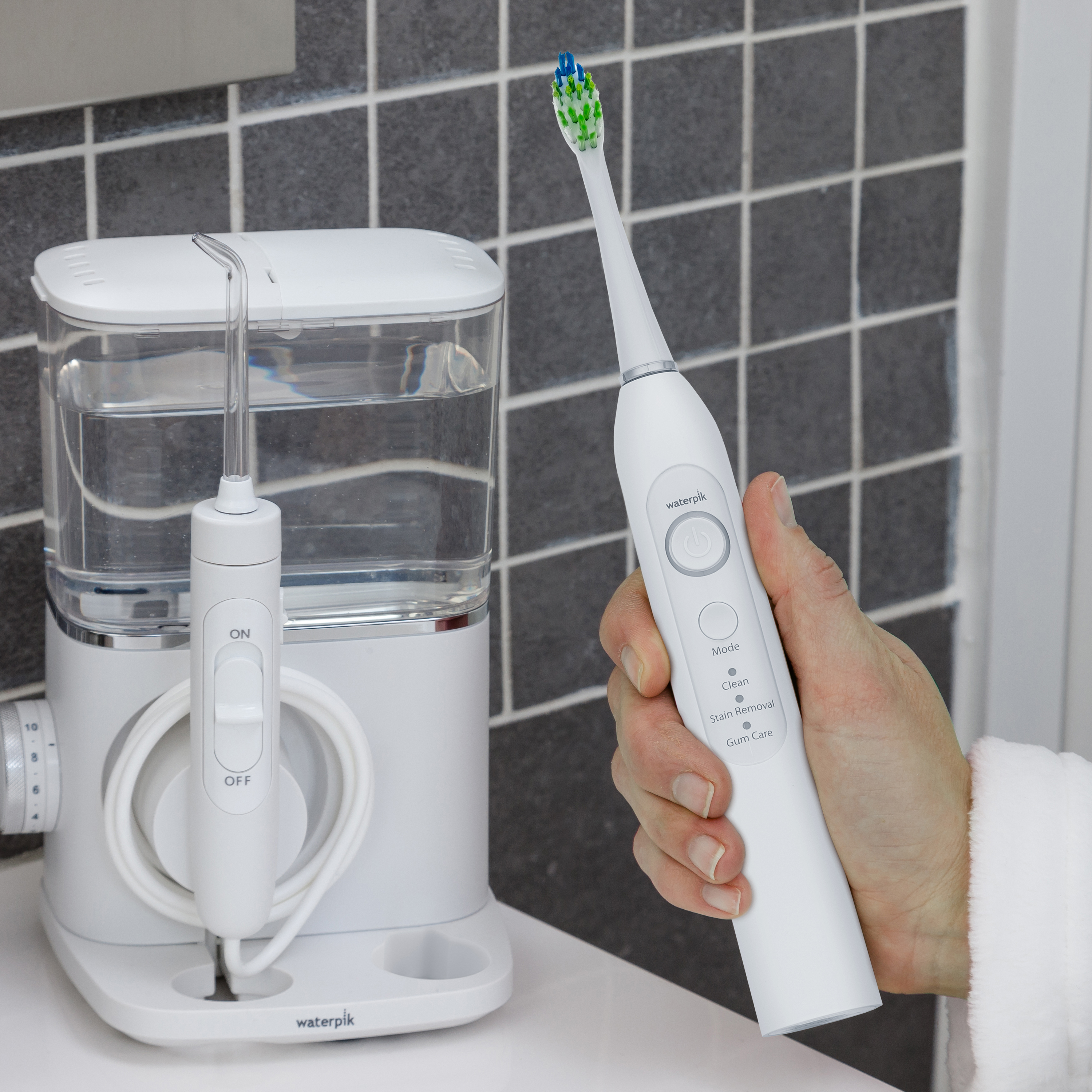 Waterpik WP CC-04 Complete Care White 985